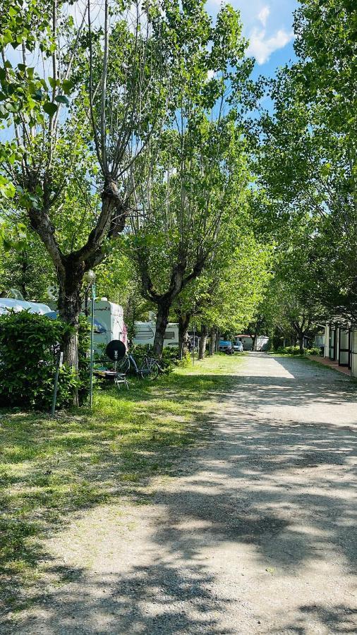 Camping La Chiocciola Hotel Capannole Kültér fotó